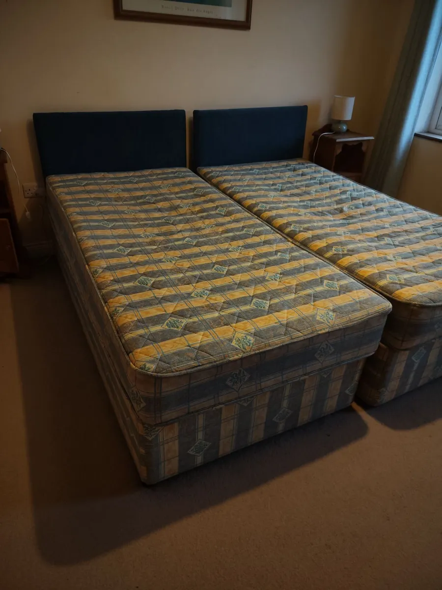Single beds free to take - Image 1
