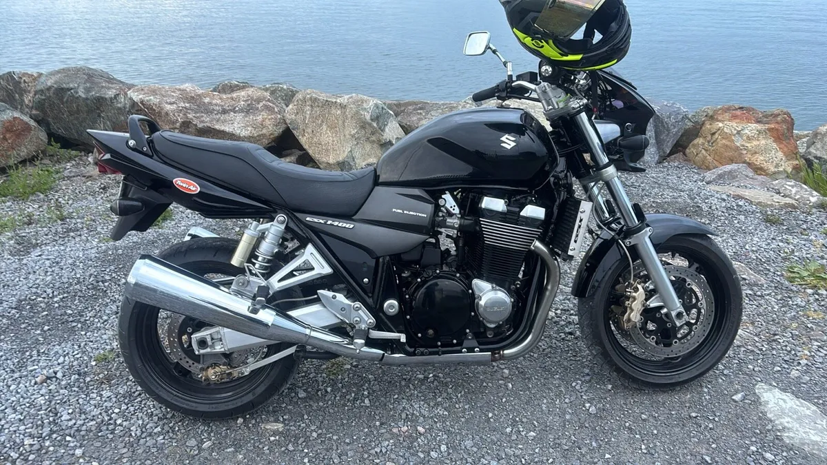 Suzuki gsx 1400 - Image 3