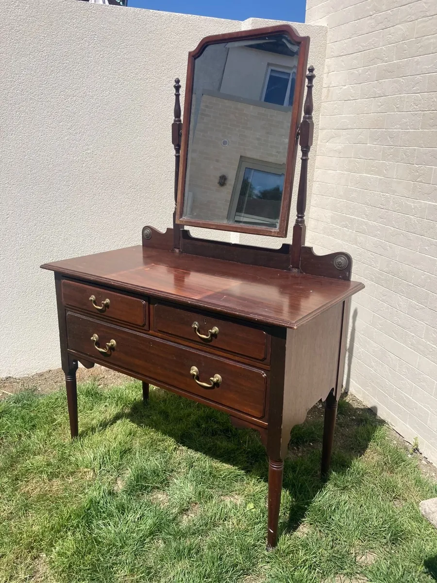 Antique Dressing Table / Vanity Unit. - Image 2