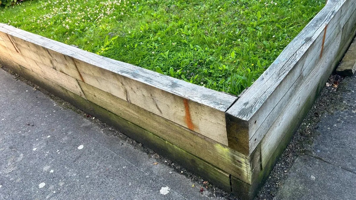 Railway Sleepers - Image 3