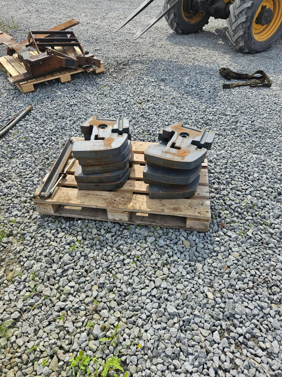 Kubota front weights - Image 3