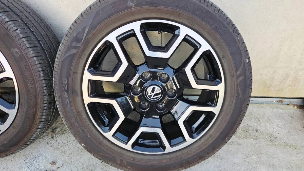Vw Amarok 20 alloys - Image 2