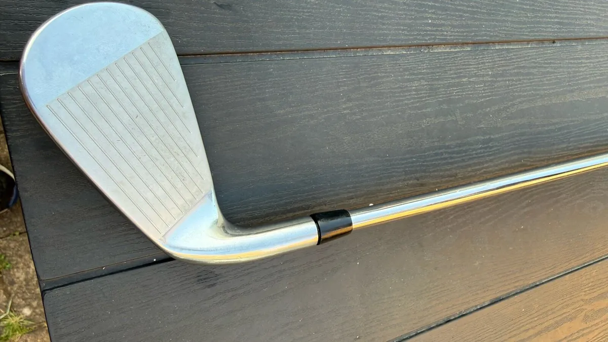 Titlesit T350 5 Iron - Image 1