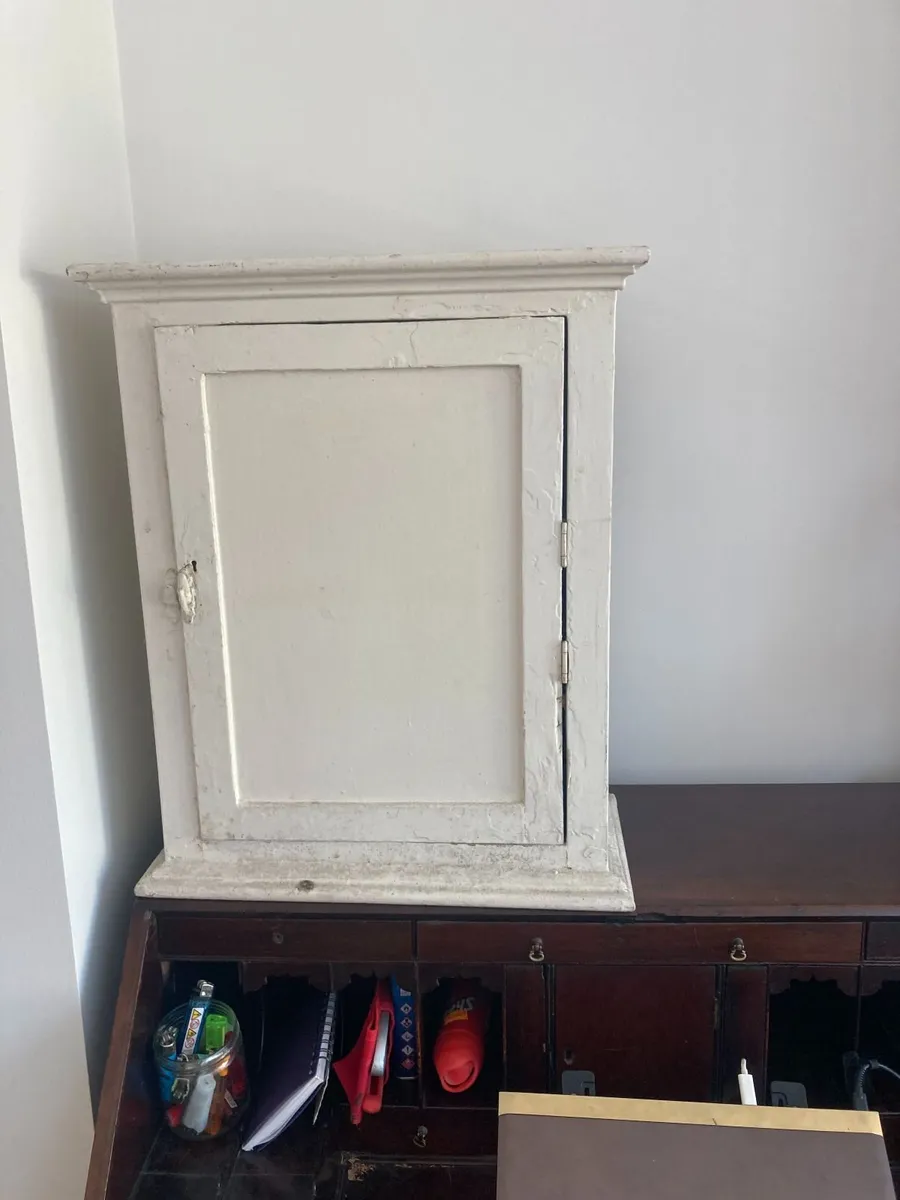 Antique Bathroom / Medicine Cabinet. - Image 3