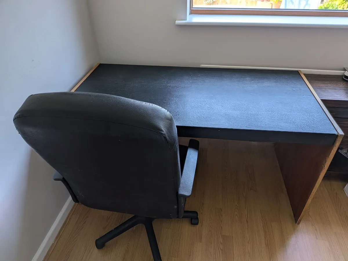 Desk and Office Chair - Image 3