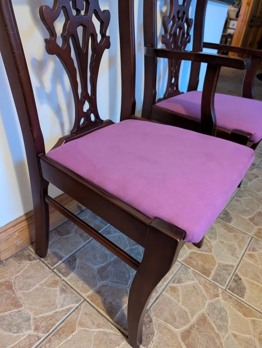 2 Elegant Chairs - Image 2