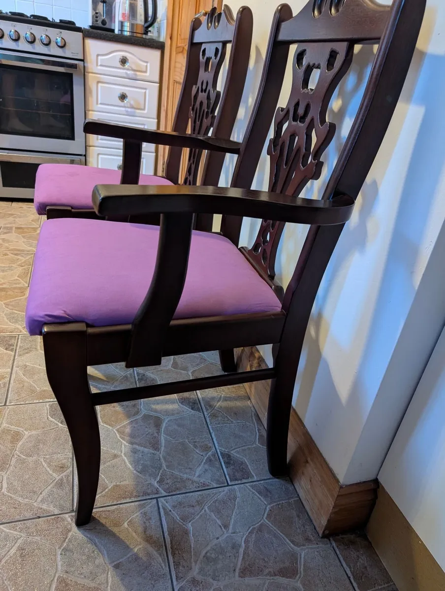 2 Elegant Chairs - Image 3