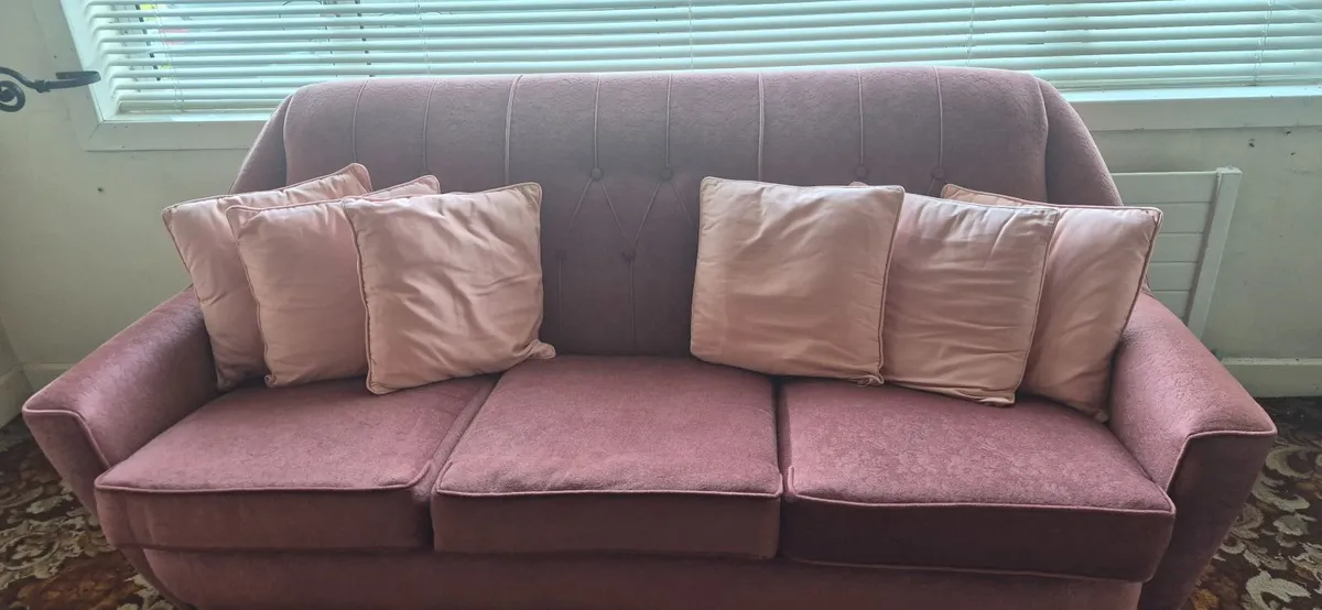 3 piece sofa - Image 3