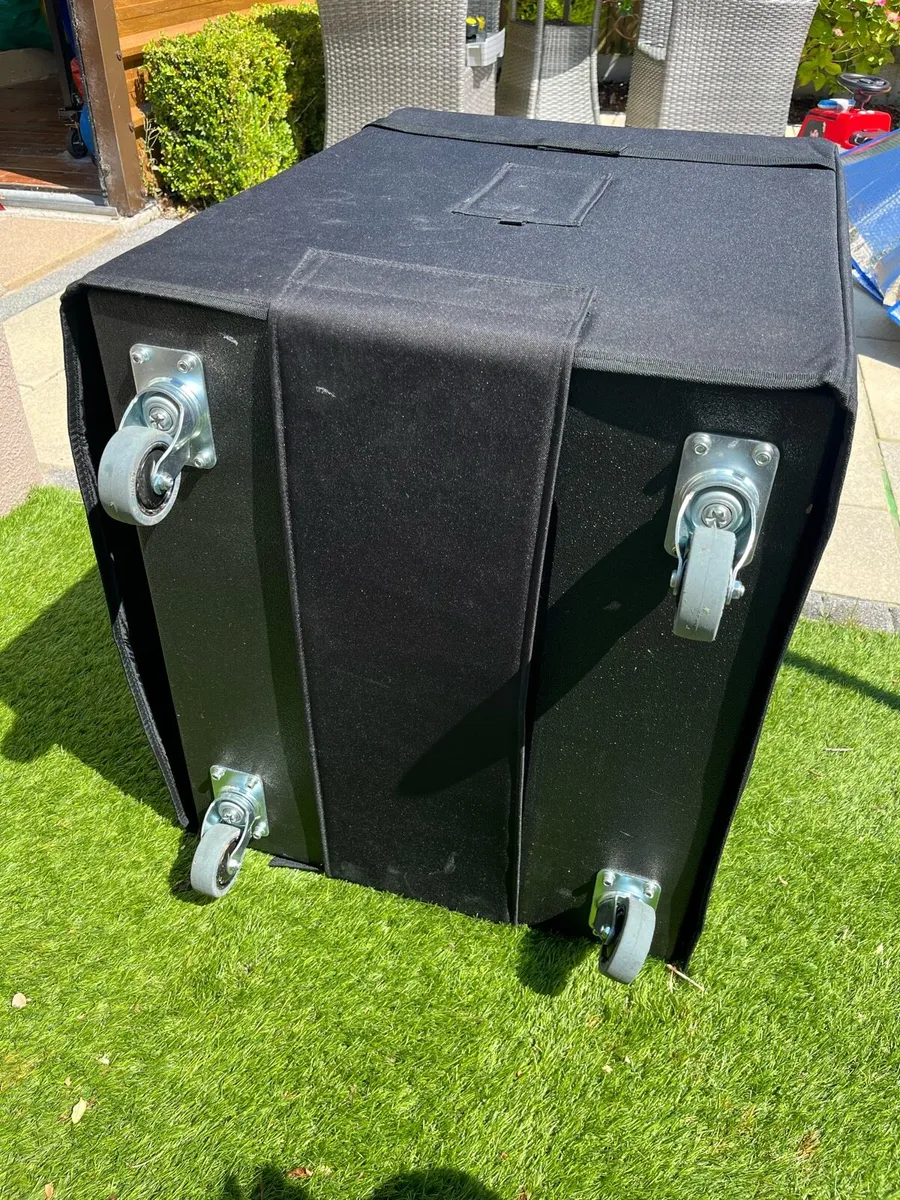 Yamaha DXS18XLF subwoofer - Image 2