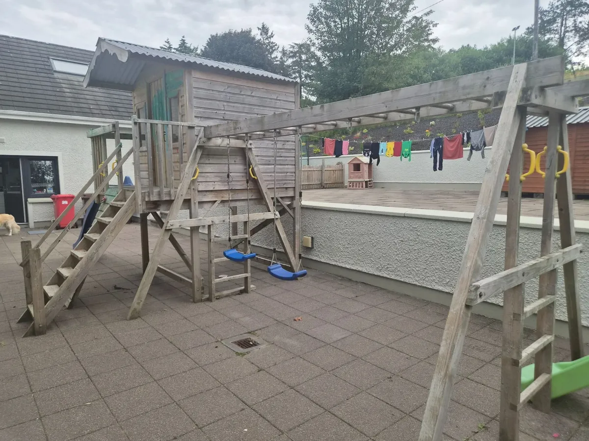 Playhouse - Image 2