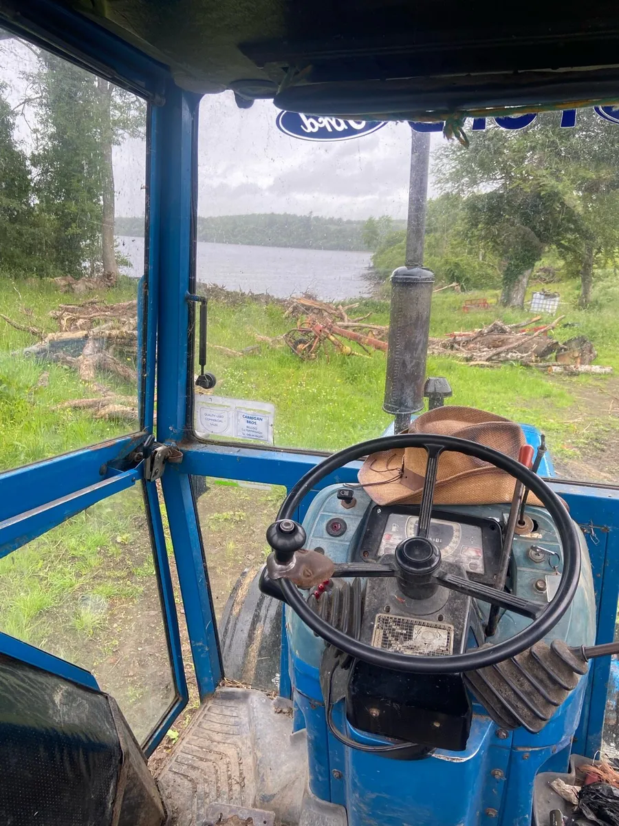 Tractor - Image 2