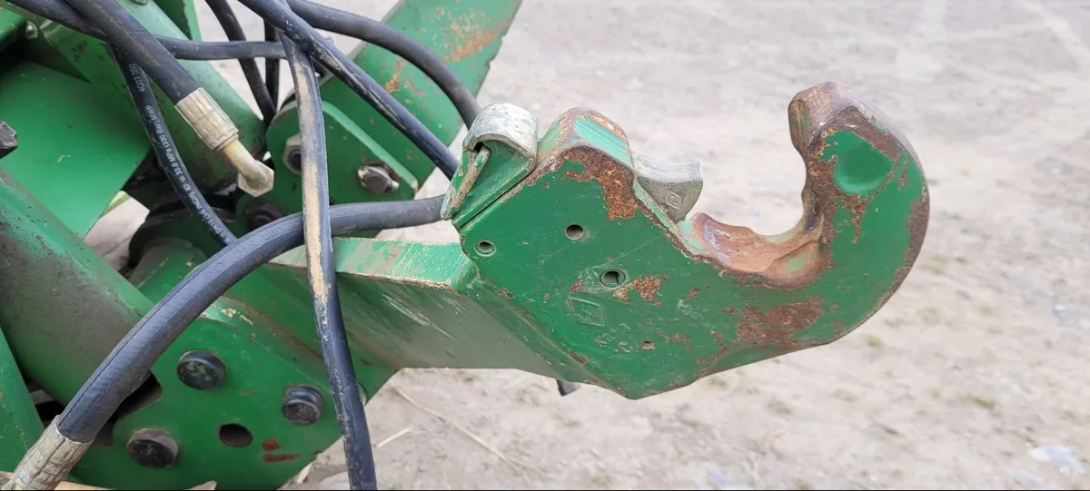John Deere 7810 Zuidberg  Front linkage - Image 3