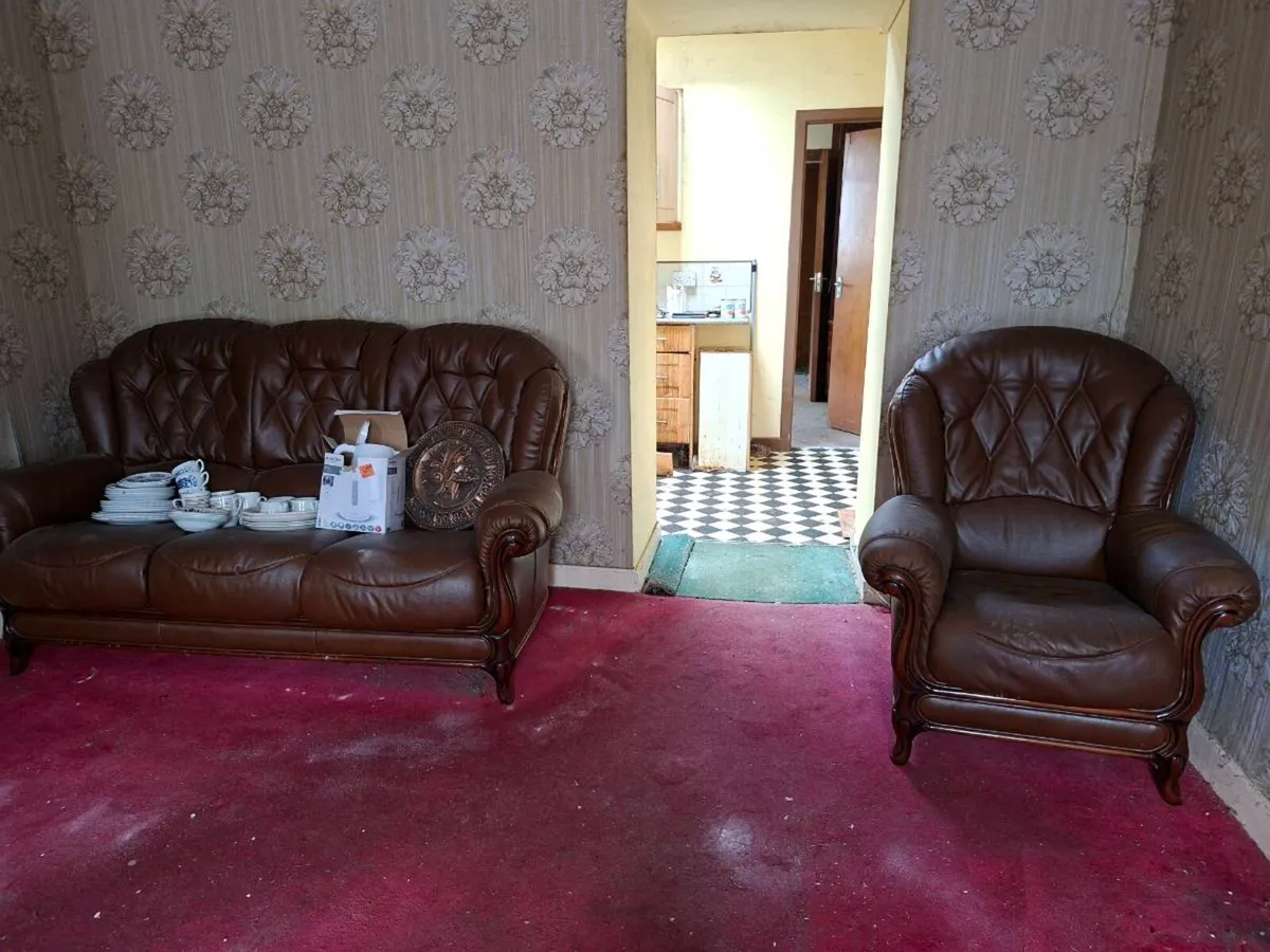 Leather 3 piece suite - Image 3