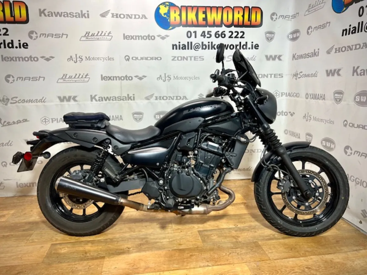 PRE-OWNED Kawasaki Eliminator SE 500 2025 - Image 1