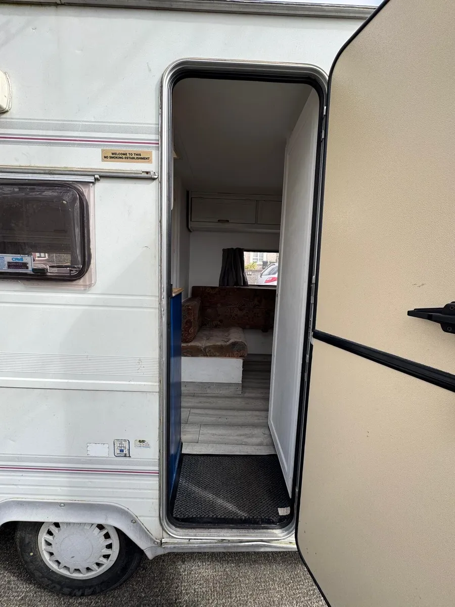 Caravan for sale - Image 3