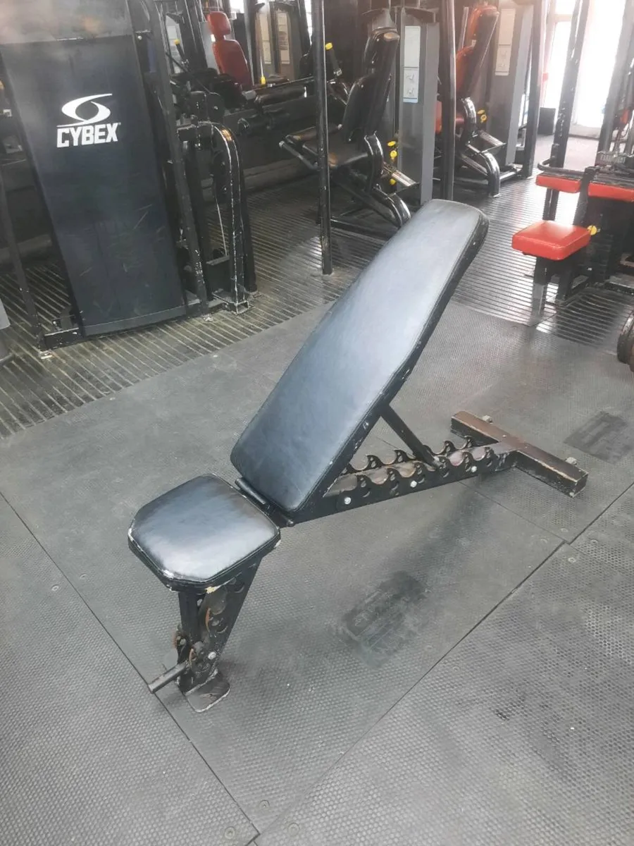 Gym equipment - Image 1