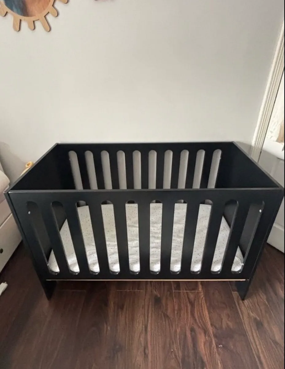 Baby Elegance cot - Image 2