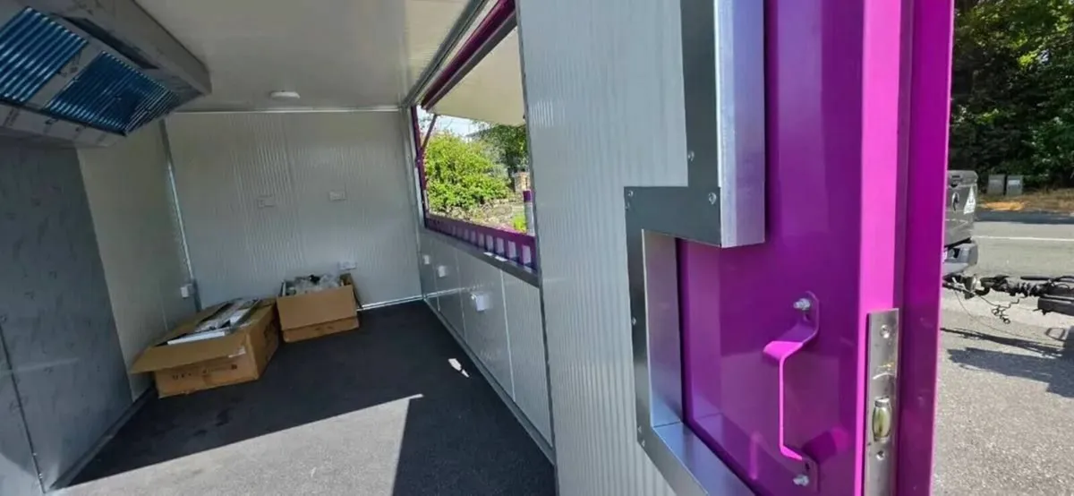 Coffee kiosk, gaa shop, bar container - Image 3