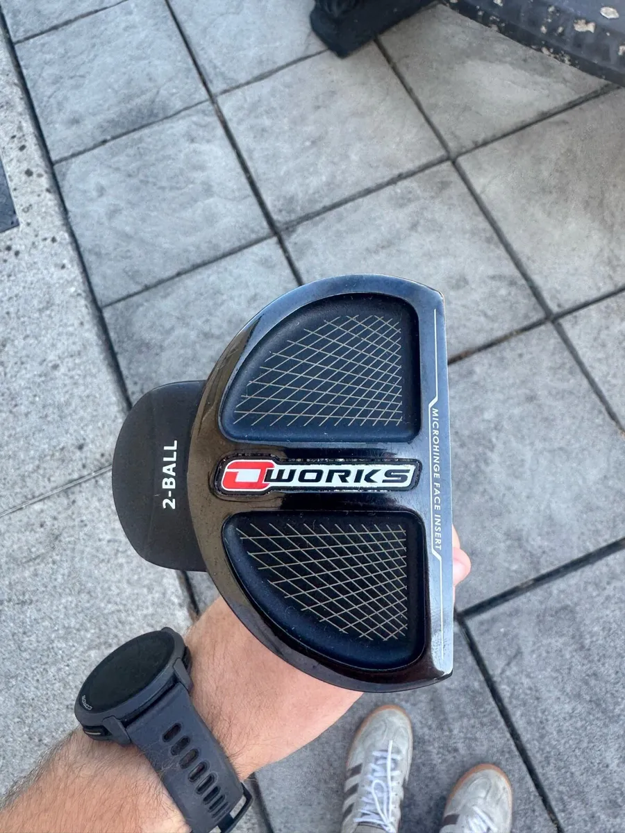 Odyssey Putter 2-ball 33 inch - Image 1