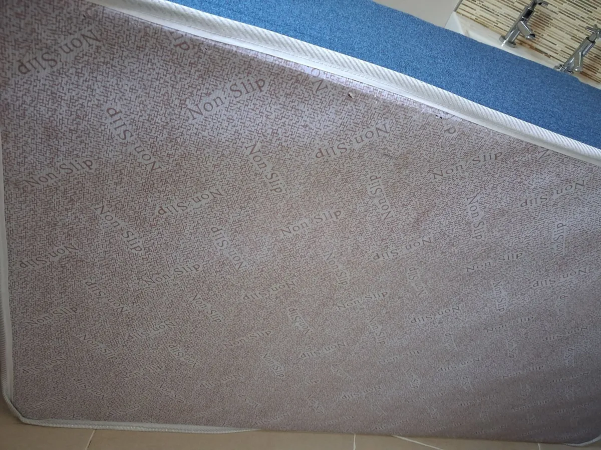 Toddler bed **Free** - Image 4