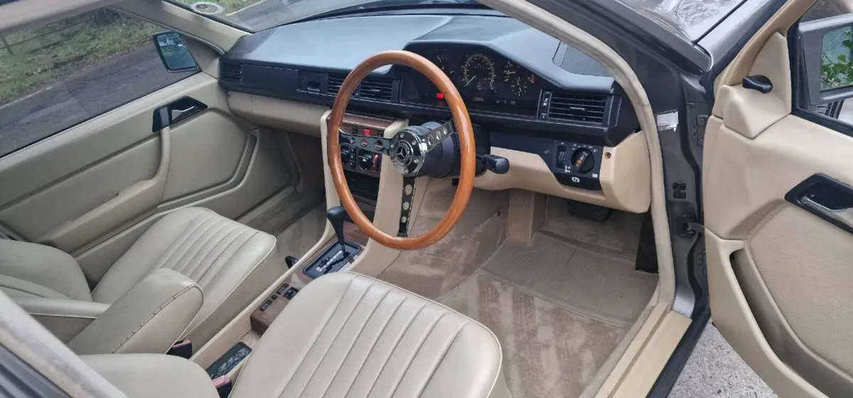 Mercedes - Image 4