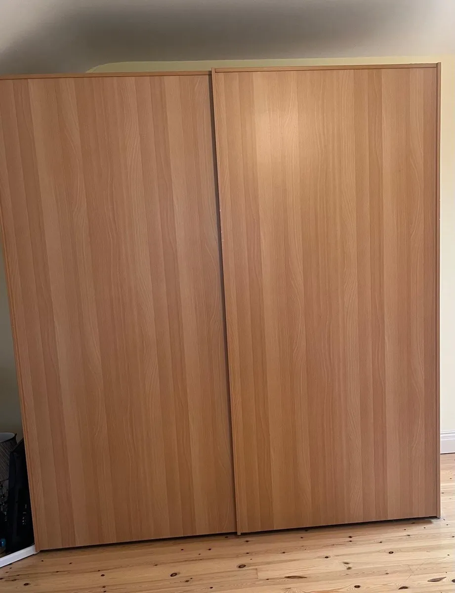 Wardrobe - Image 2
