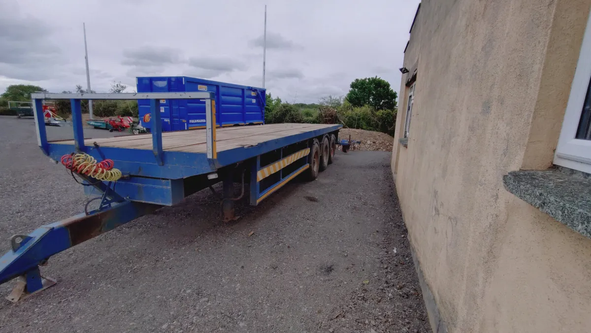 Bale Trailer 32 FT - Image 3