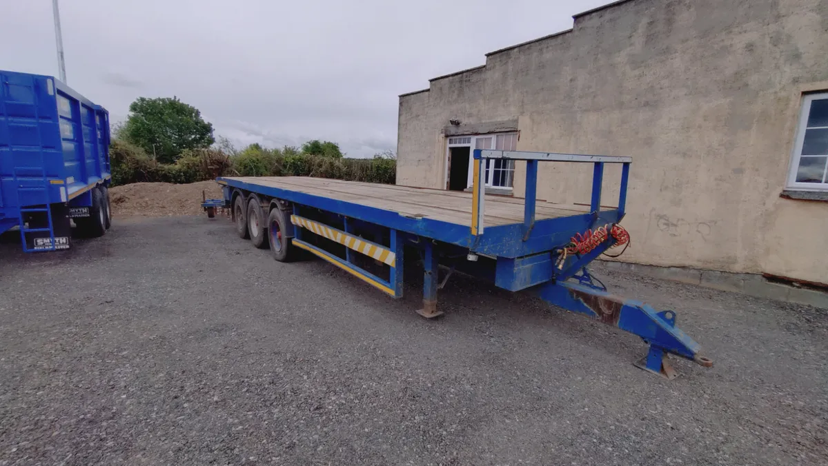 Bale Trailer 32 FT - Image 1