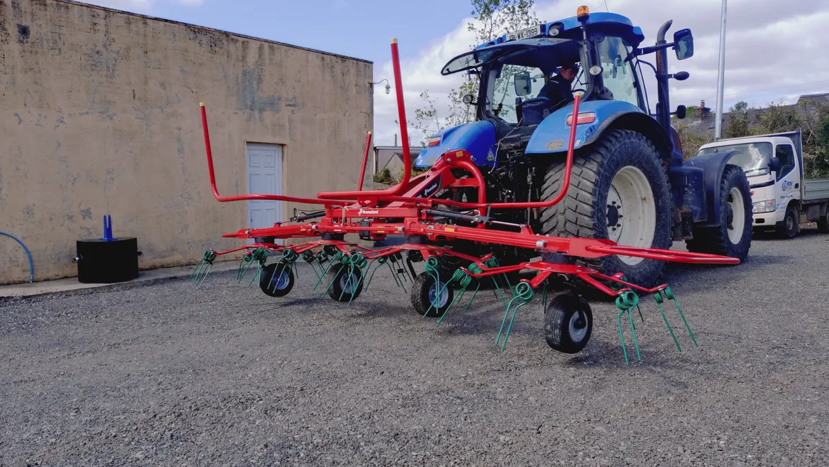 Kverneland Tedders 4 Rotors in Stock - Image 1
