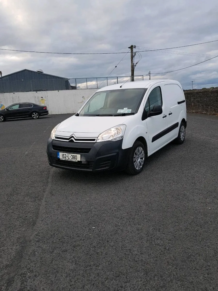 152 Citroen Berlingo 1.6 3 seater - Image 3
