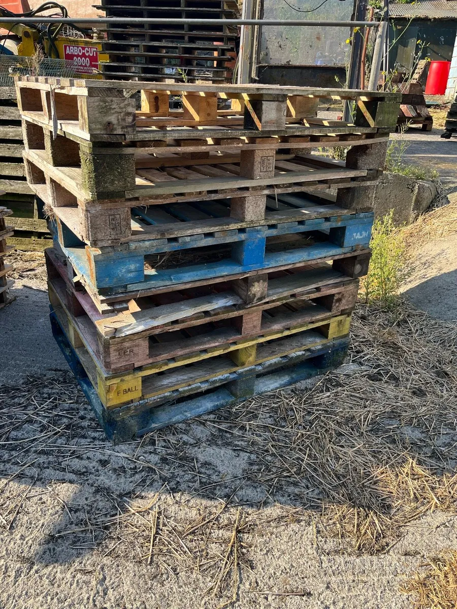 PALLETS FREE - Image 4
