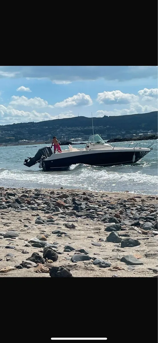 Azura 570 WA - Image 1