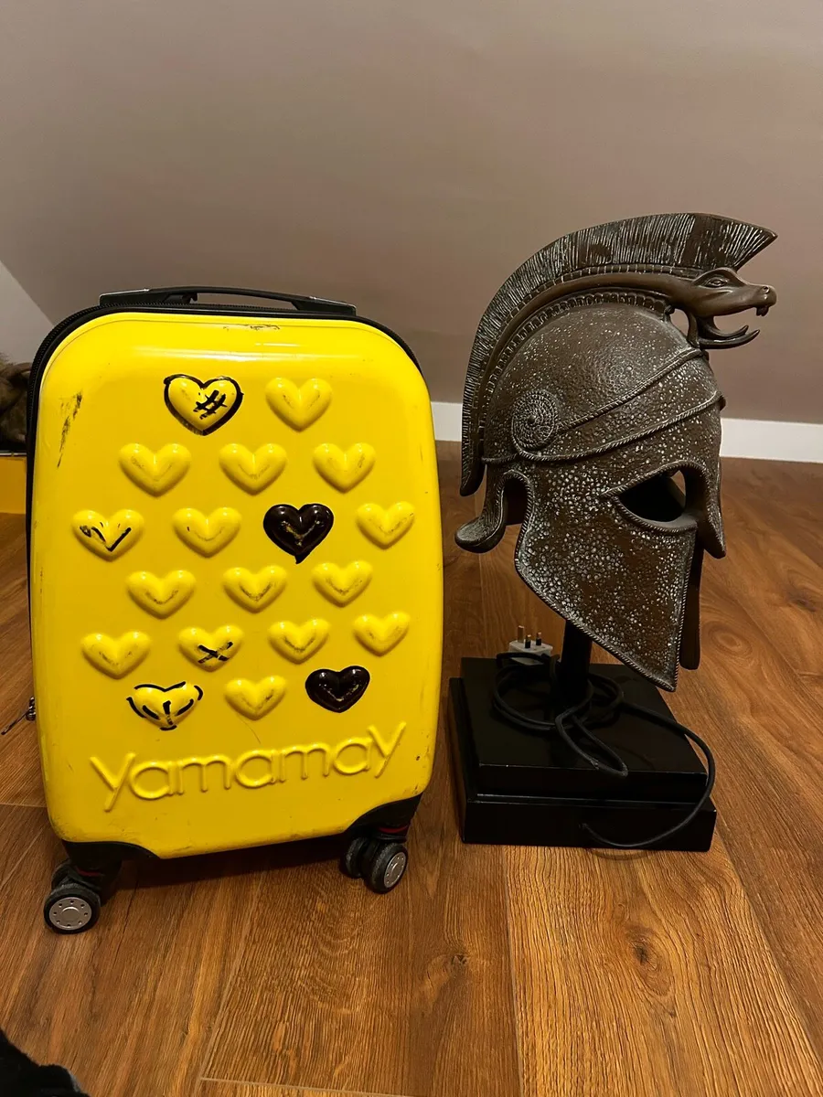 Very cool Spartan  helmet ( lamp ) - Image 4