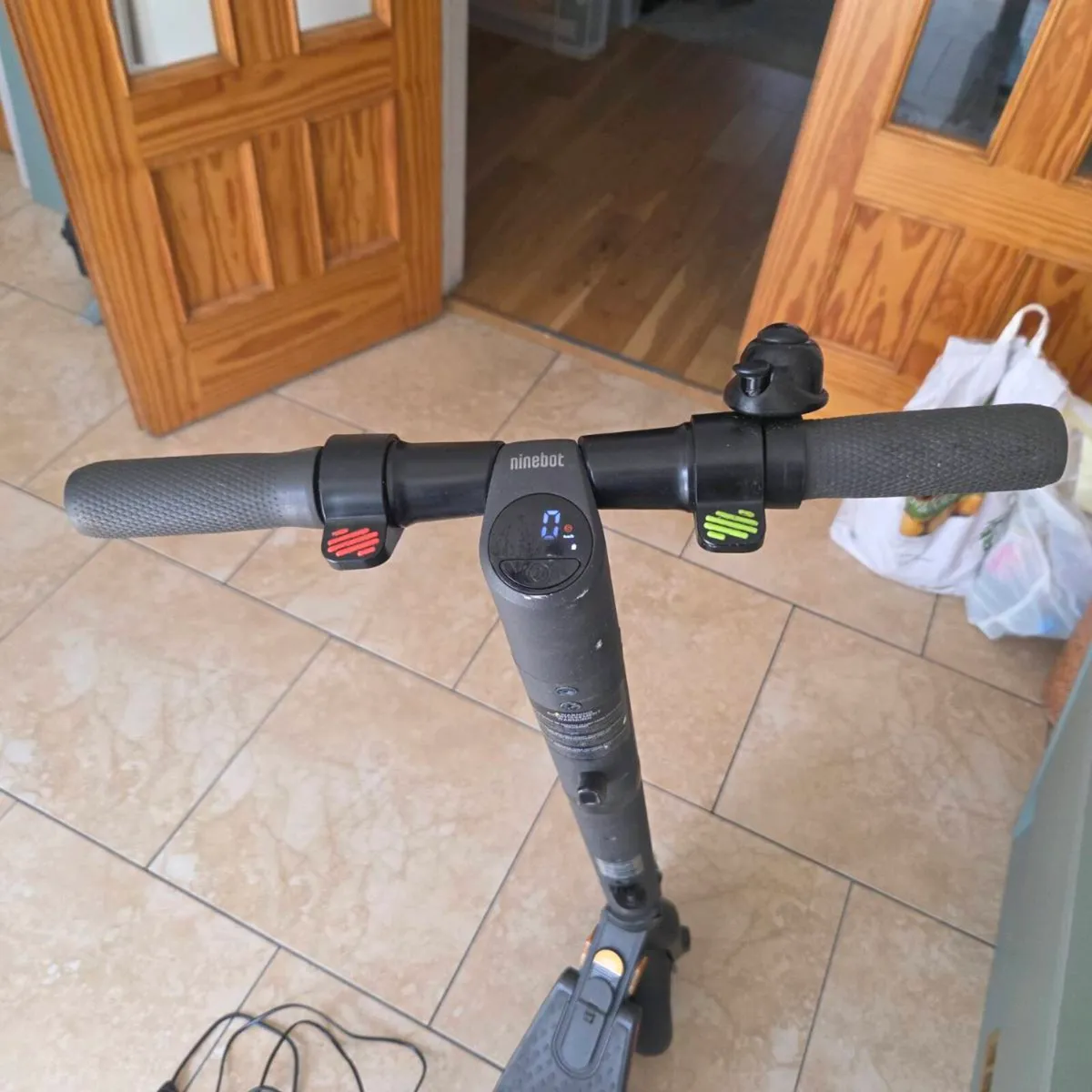 E Scooter - Image 2