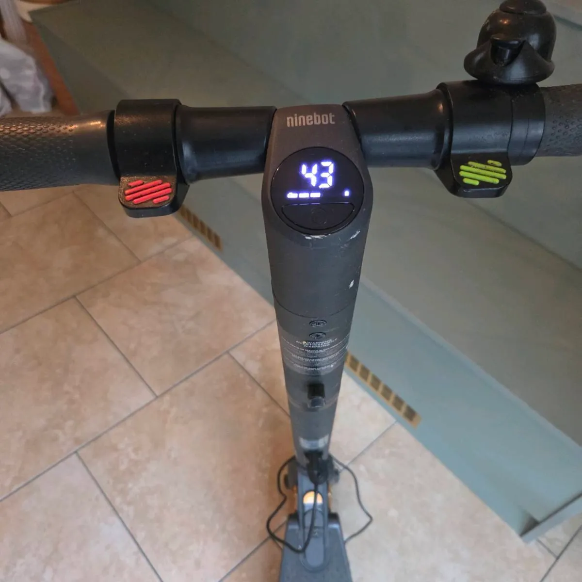 E Scooter - Image 3