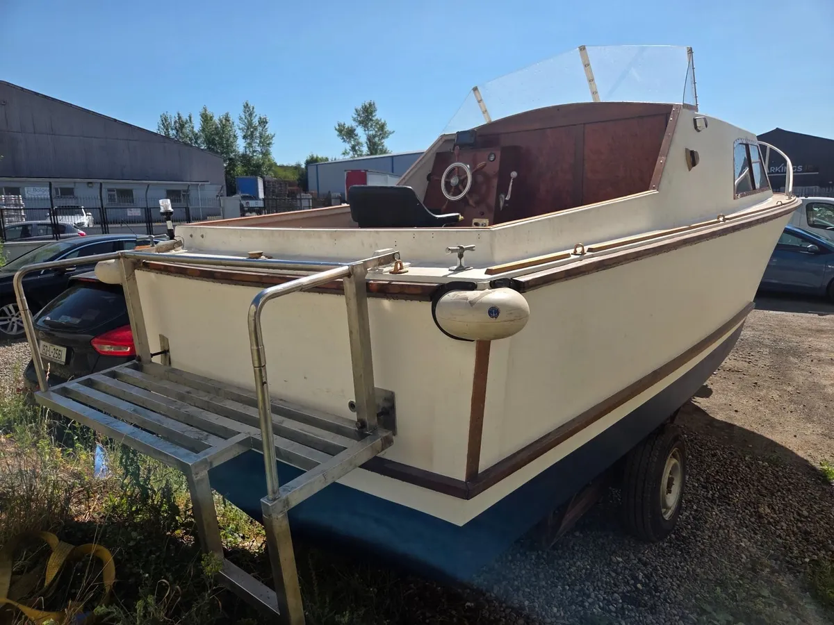 Boat - Image 1