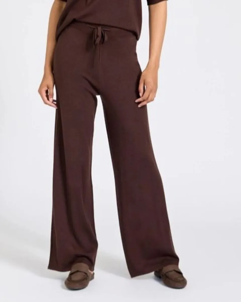 New Chocolate Brown Co-Ord Set: Size XS  Suit 8-10 - Image 3