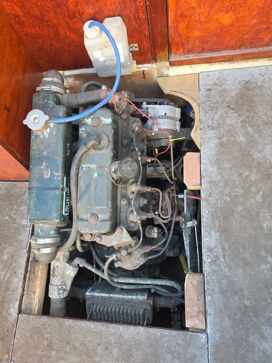 Boat - Image 4