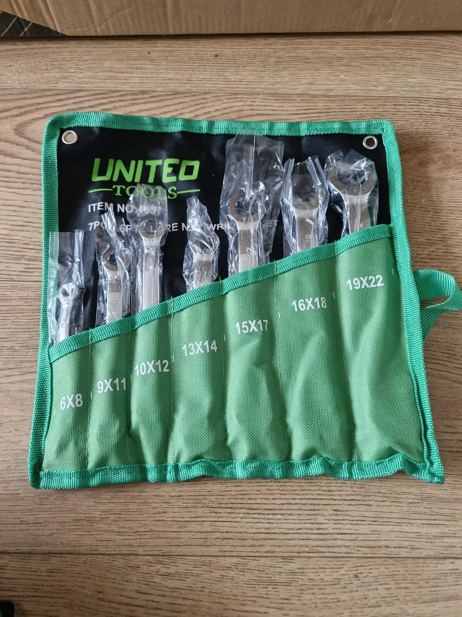 Flare nut spanner sets