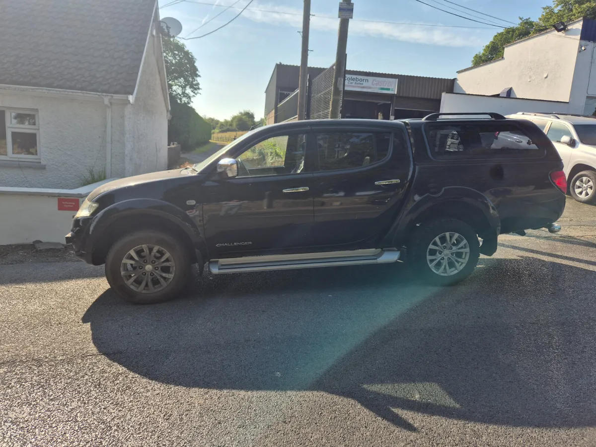 Mitsubishi L200 2015 - Image 2