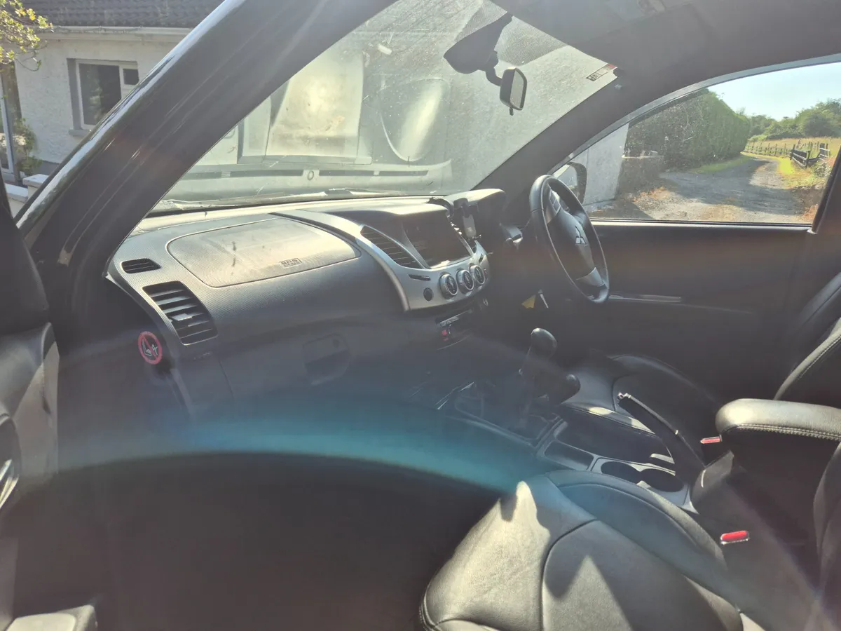 Mitsubishi L200 2015 - Image 3