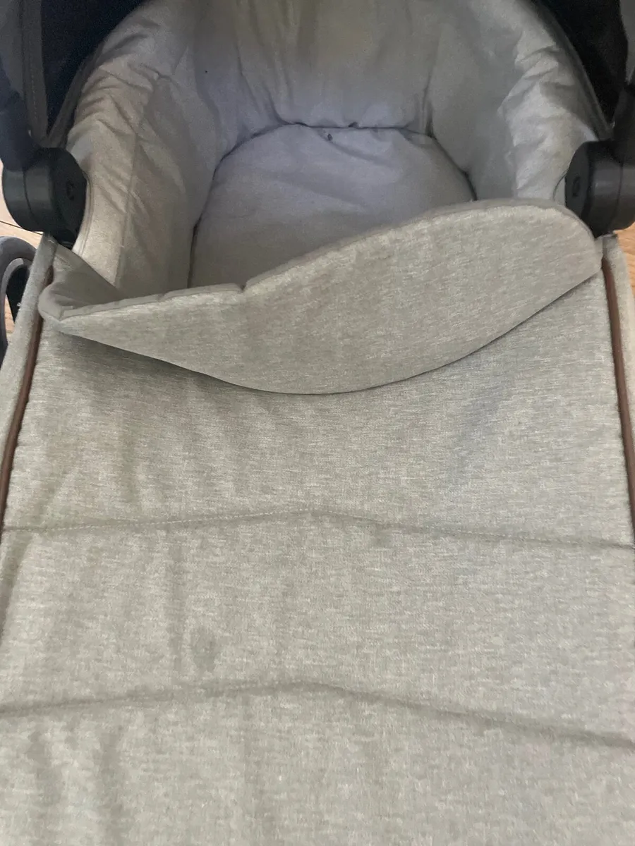 Graco travel system - Image 3