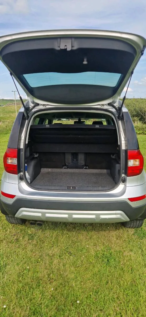 Skoda Yeti, 161 , 2.0  Diesel - Image 4