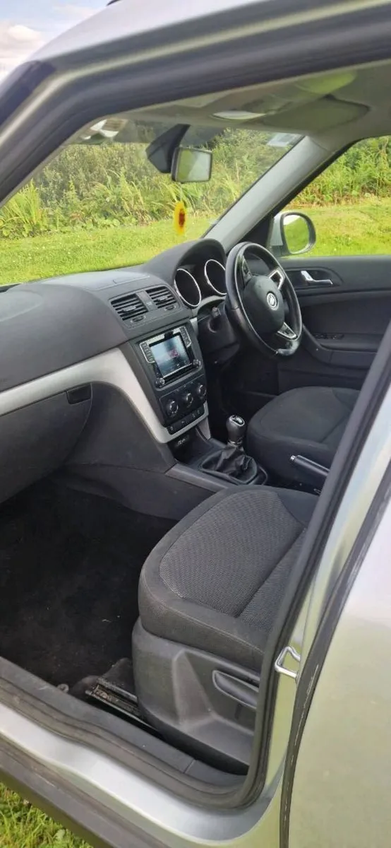 Skoda Yeti, 161 , 2.0  Diesel - Image 3