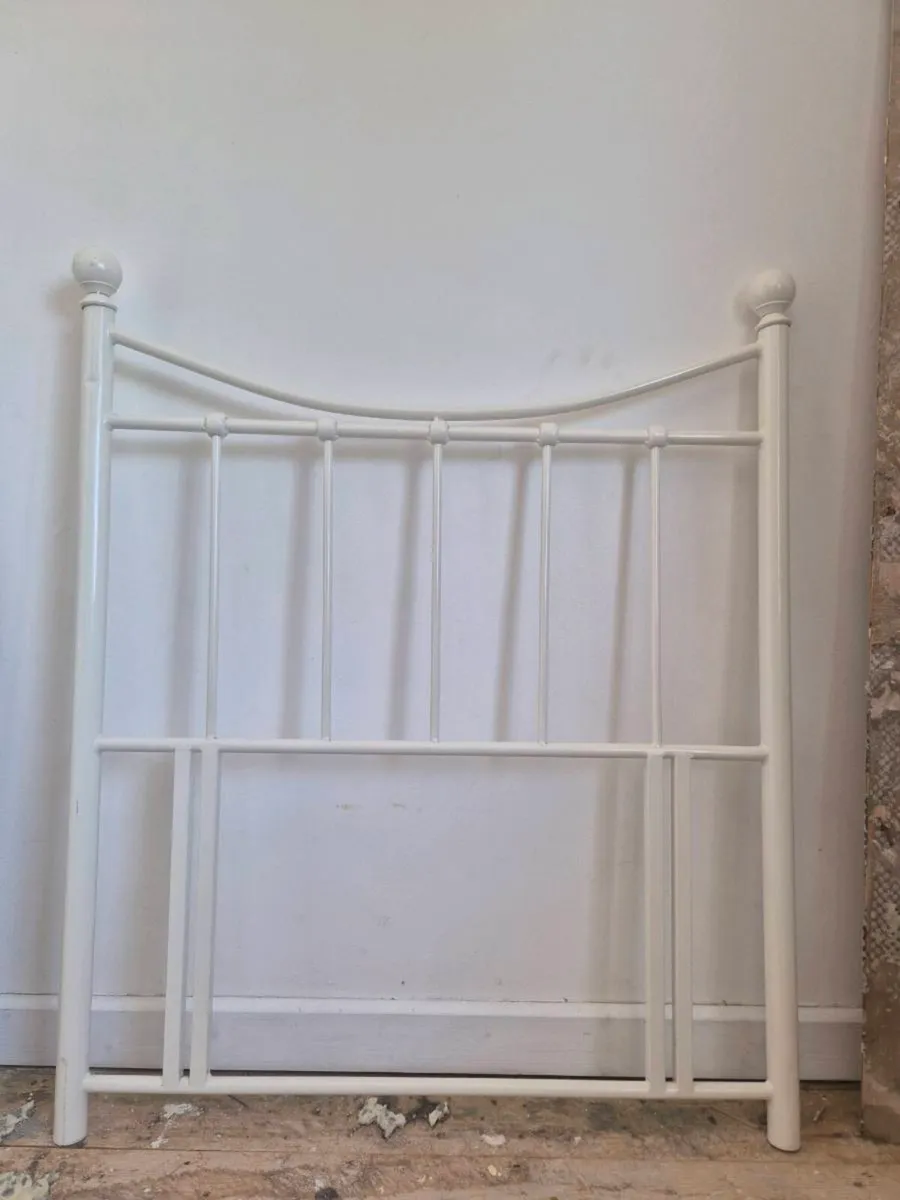 Metal white single bed headboard - Image 1