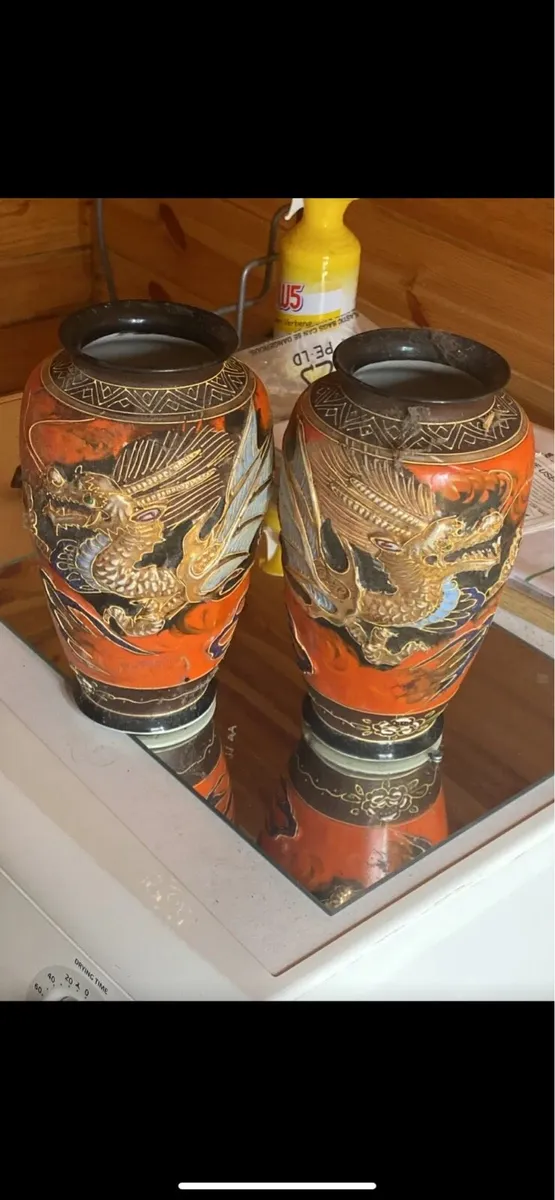 Lovely pair Satsuma Vases Excellent