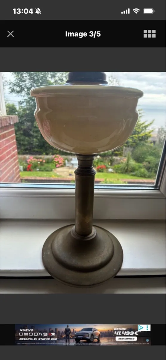 Antique Oil Lamp - Image 3