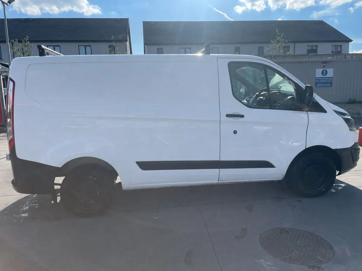 Ford Transit Custom 2016 - Image 2