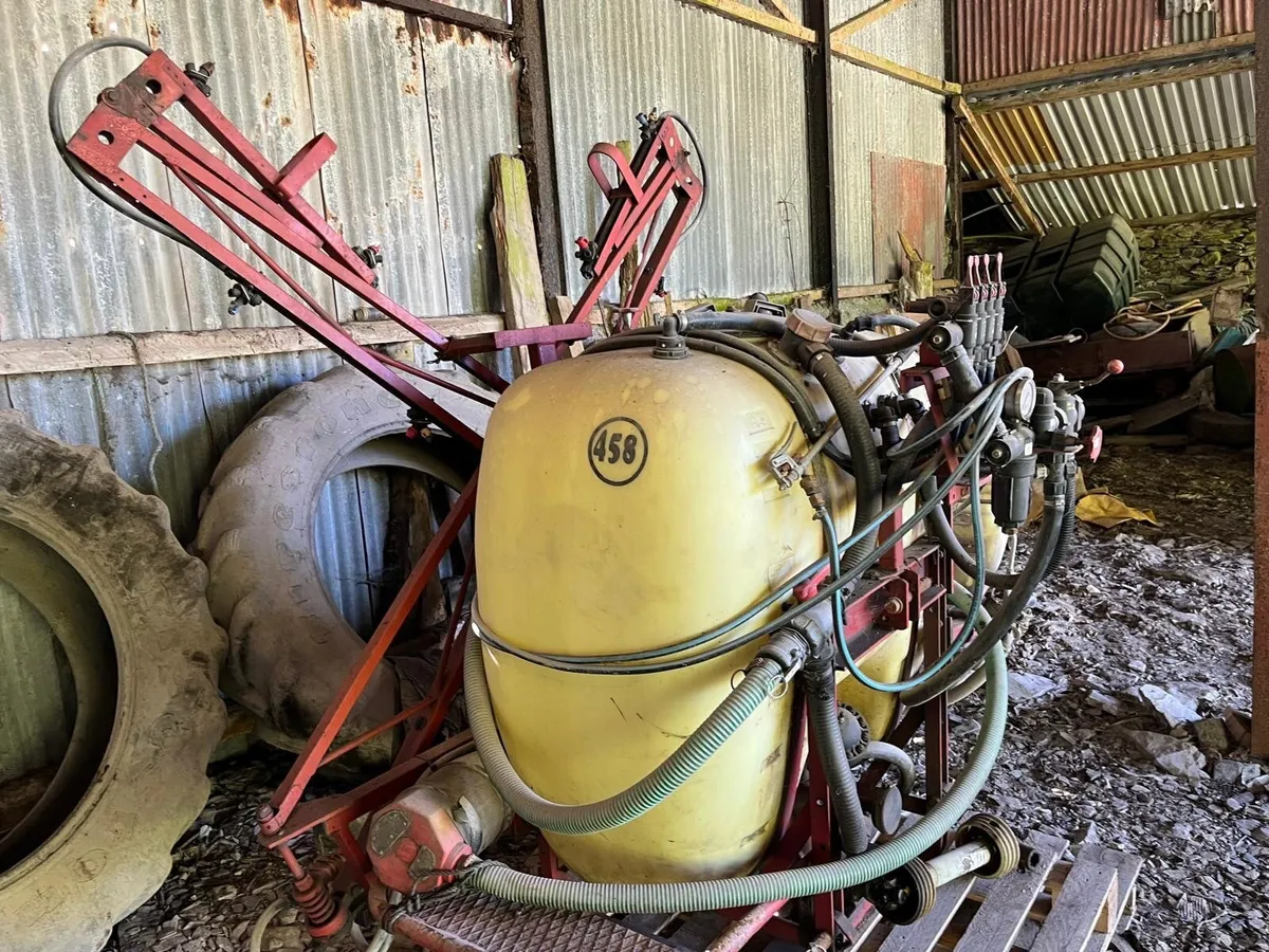 Hardi sprayer - Image 1