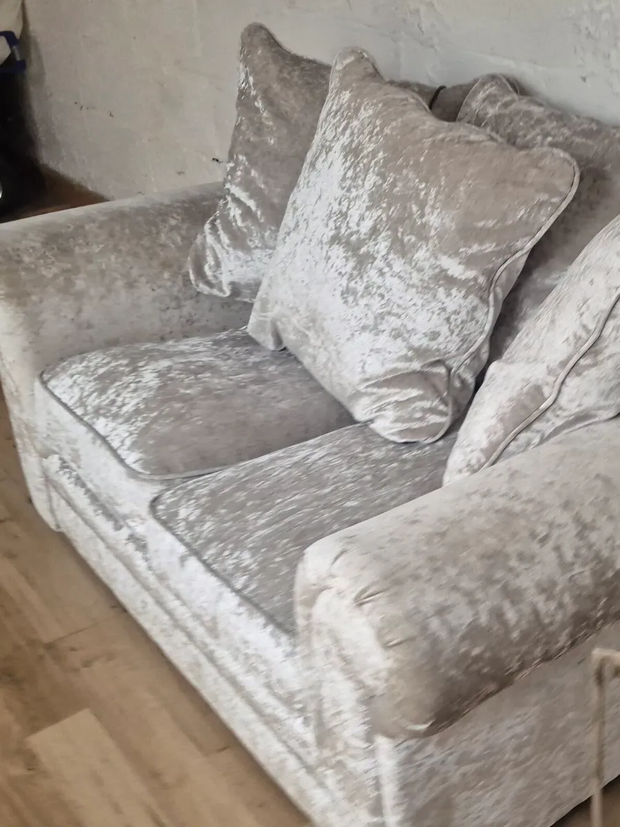 Couch ,lamp,table ,Dublin Delivery - Image 4